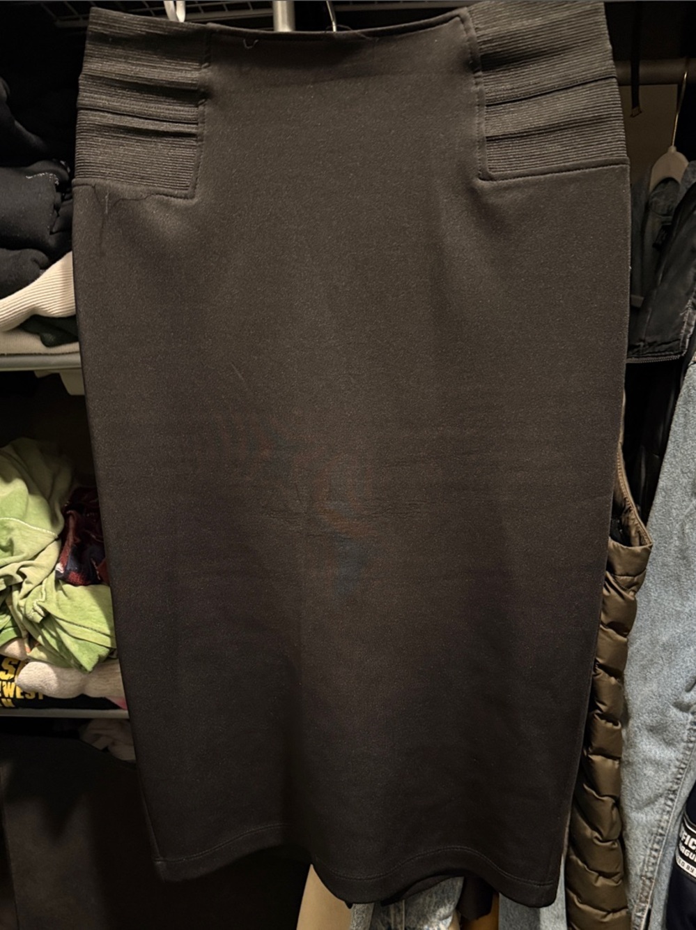 Marilyn Monroe Black Stretch Rib-Panel Pencil Skirt